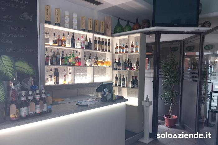 Vendita Ristoranti VENDESI PIZZERIA DI 150MQ A SEREGNO (MB) a Seregno (MB)
